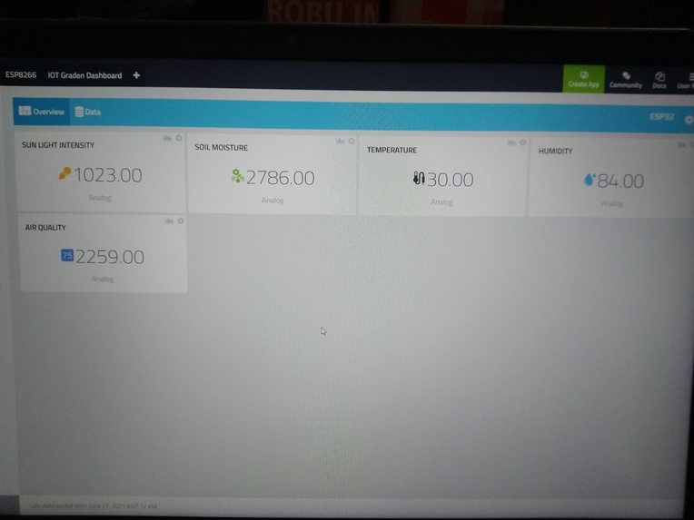 Smart IOT Plant Monitoring System with Live Dashboard – screenshot 3