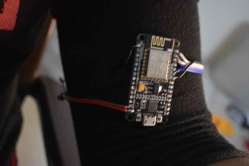 SfUIT (Smart fabricia Using IoT) – screenshot 1