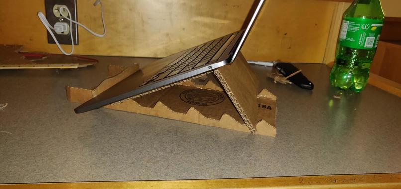 $999 stand – screenshot 3