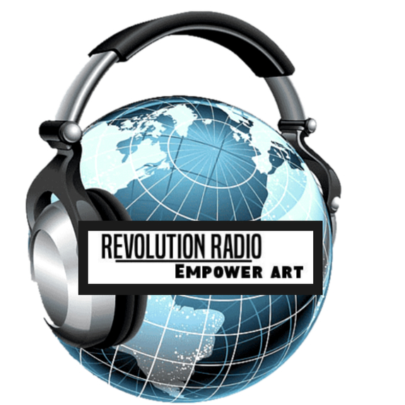 RevolutionRadioEnt – screenshot 1