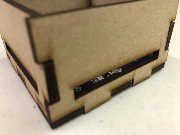 PCB light, Automata, Totem – screenshot 2