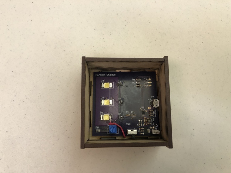 PCB light, Automata, Totem – screenshot 3