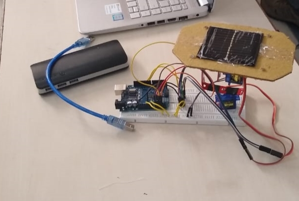 Sun Tracking Solar Panel – screenshot 1