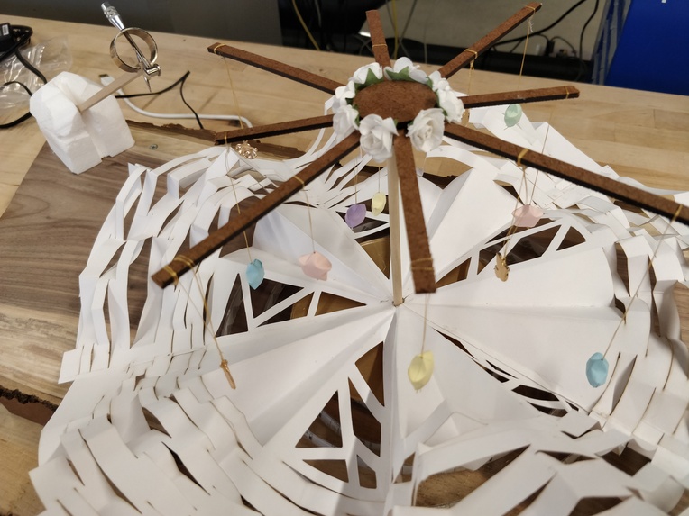 Deconstructed Carousel – screenshot 1