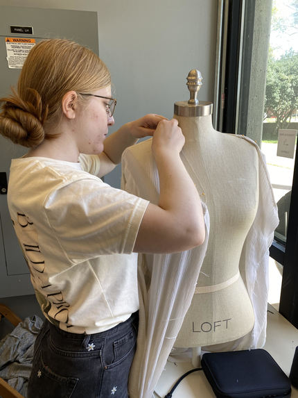 Renaissance Faire Dress – screenshot 5