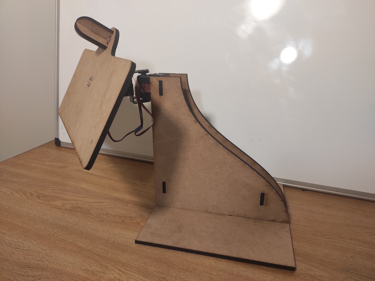 Portable Sun-Tracking System for Small Solar Panels – screenshot 6