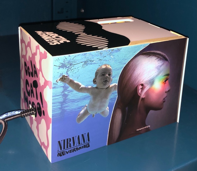 Modern Day Music Player – screenshot 1