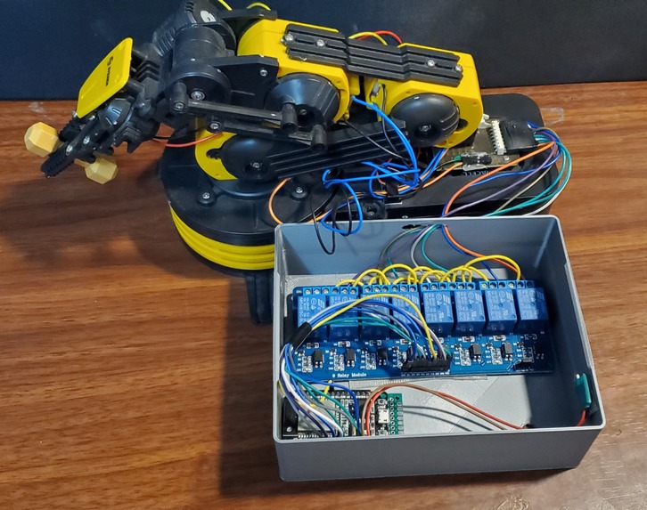 Azure Rehab: Rehabilitation Trainer with Robotic Arm and AI – screenshot 6