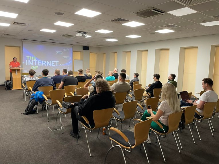 "AUTOplate" Passive income by using your number plate frame. – screenshot 10