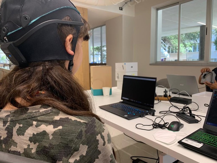 Mind-controlled prosthesis – screenshot 5