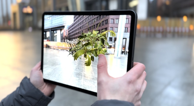 Berlin’s Potsdamer Platz between utopia and dystopia. – screenshot 5