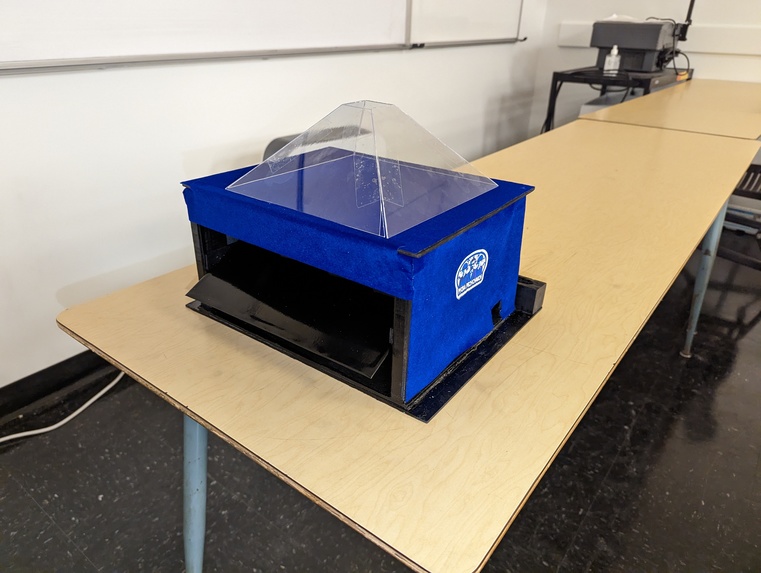 Capsule Companion: Holographic Therapist & Medication System – screenshot 3