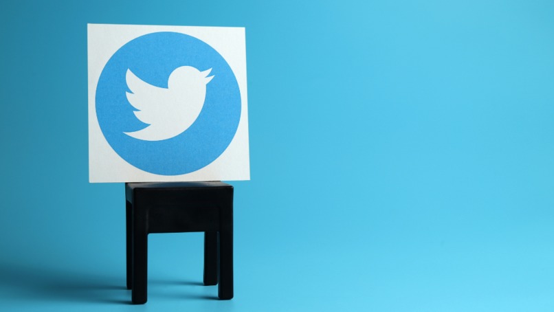 Tweet Charity Recommender - Data_R_Us Team - IM09 – screenshot 1