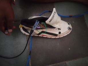 GuidanceBeat:Responsive Footwear For VisuallyImpaired people – screenshot 1