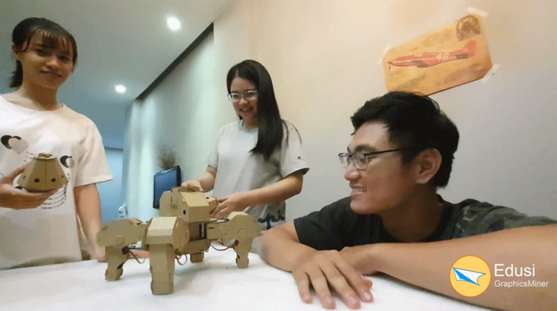 SCABO - AR-enabled DIY cardboard toy – screenshot 3