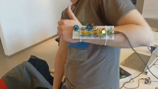 [Embedded][Zabójcy Ratatoska] Smartklokke – screenshot 1