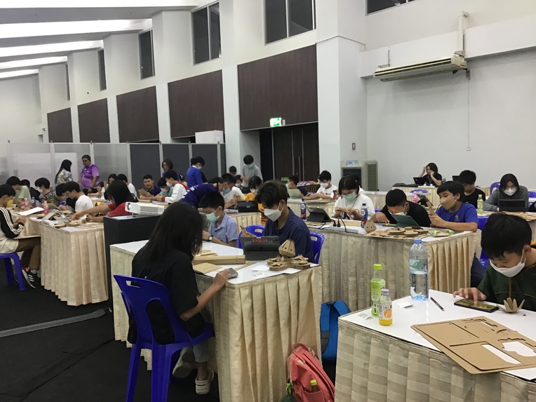 Talking in Science with GeminiAI-based SCABO robot  – screenshot 8