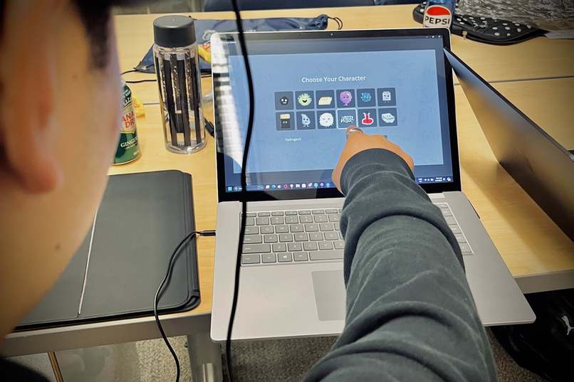 Molecuwar – screenshot 4