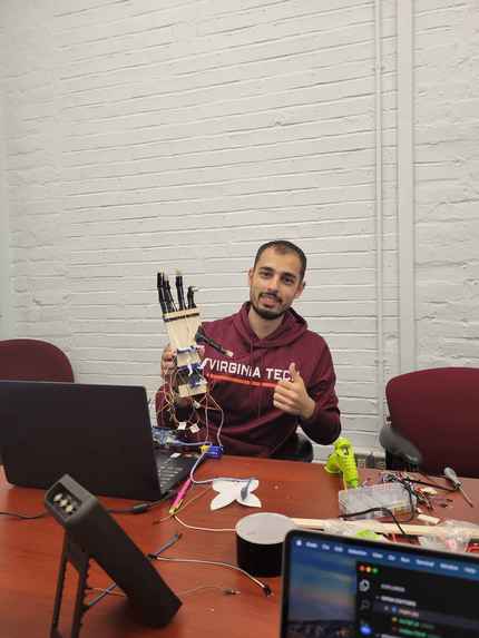 PRAP - Physical recognition activated prosthesis – screenshot 2