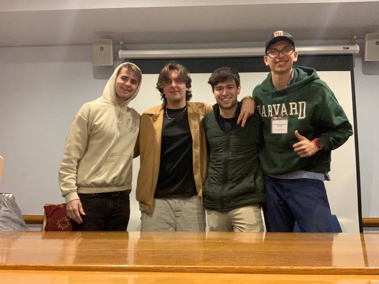 Query on Reality – screenshot 3