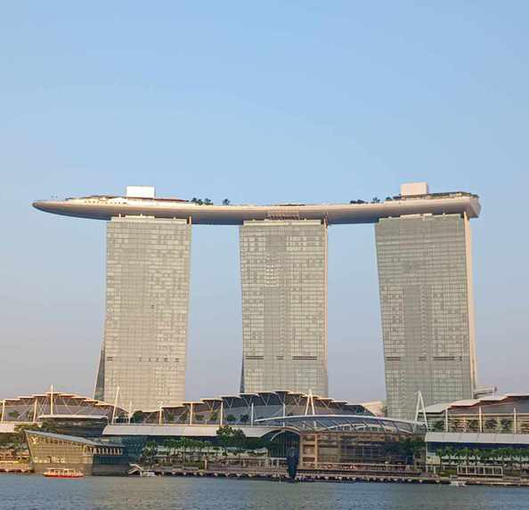 Holiday Vacation Recommendation – screenshot 1