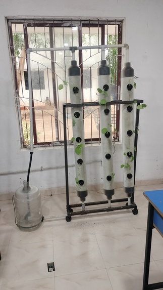 Mobile Vertical Home Garden Unit for Urban Areas – screenshot 2