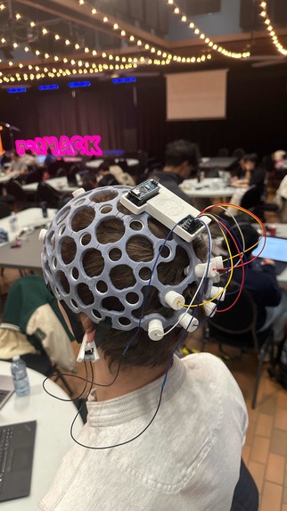 NeuroKnights Gambit – screenshot 2