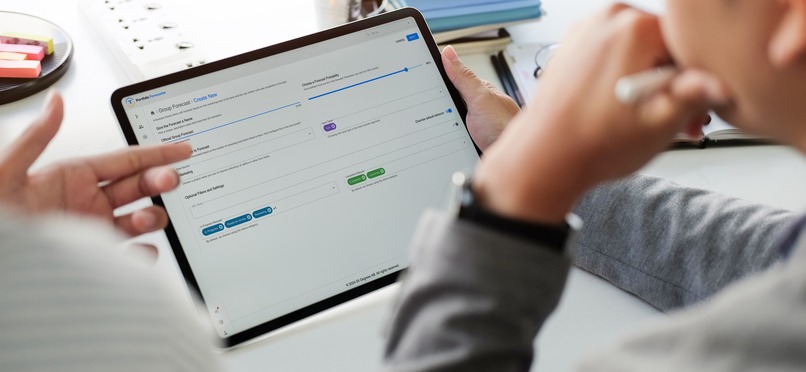 Portfolio Forecaster Going Forge! – screenshot 2
