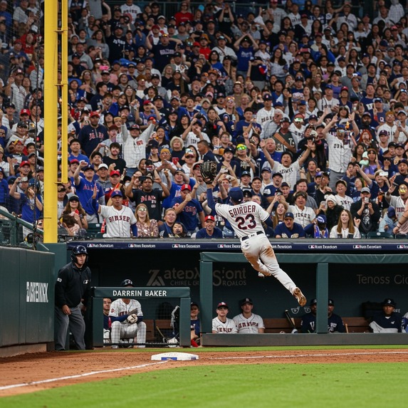  Personalized Baseball Commentary Experience – screenshot 1