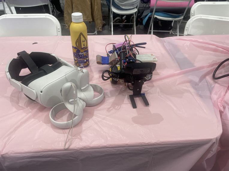 VR_OM_Lift – screenshot 1