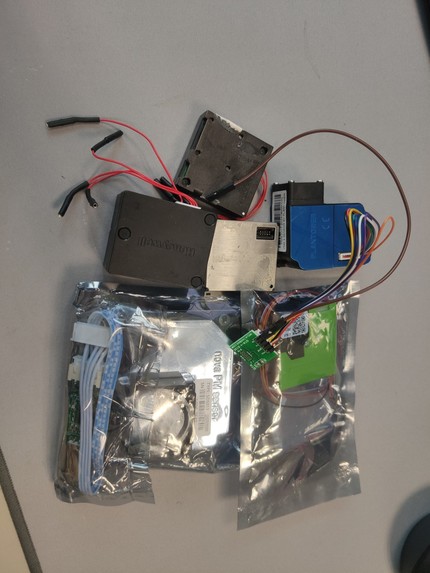 PolluSensWeb - Your UART Pollution Sensor In Browser  – screenshot 2
