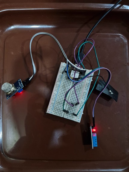 Wireless Air Quality Monitoring System using Esp wifi now   – screenshot 1