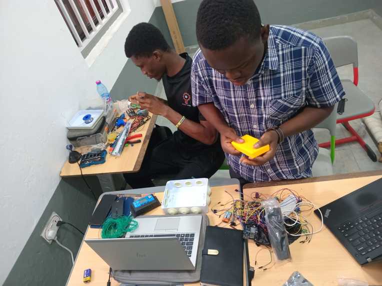 AIROTIX – screenshot 17