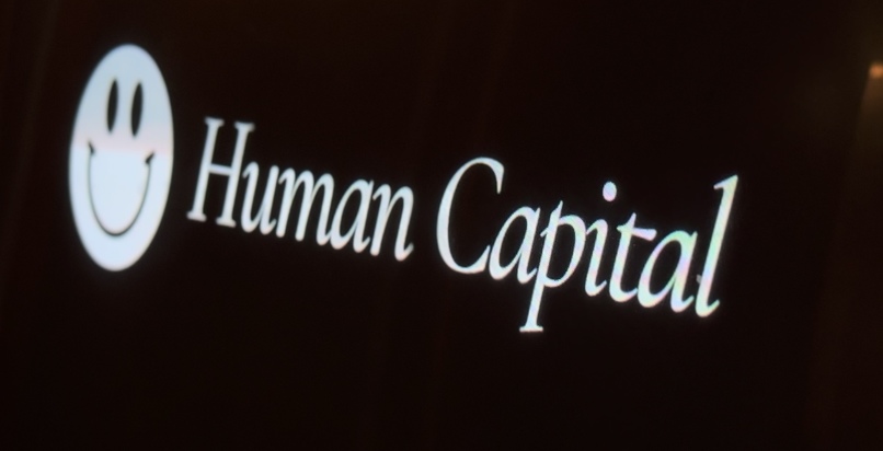 Human Capital – screenshot 2