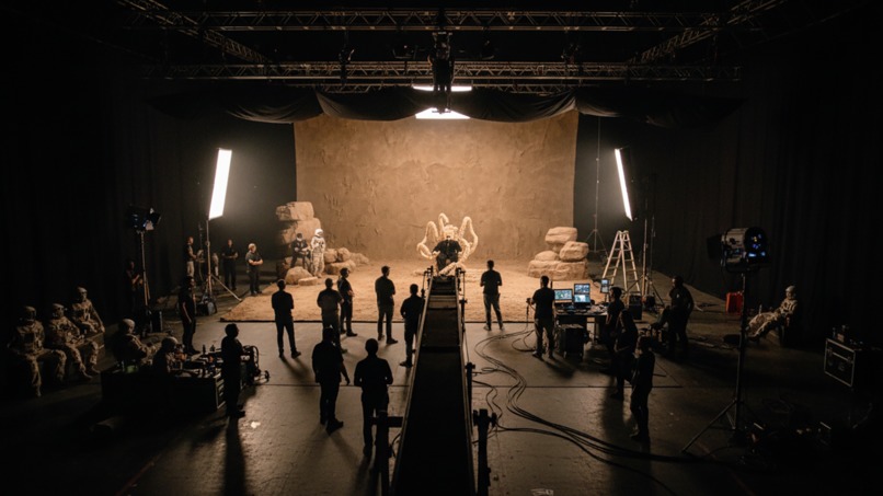 DJ SNAKE feat. DON TOLIVER – screenshot 1