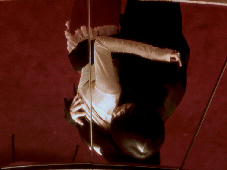 Love Is A Dog From Hell  – screenshot 7