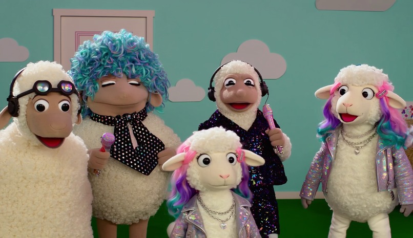 I woke up with 3.2 million followers | The Price of Fame  – screenshot 5