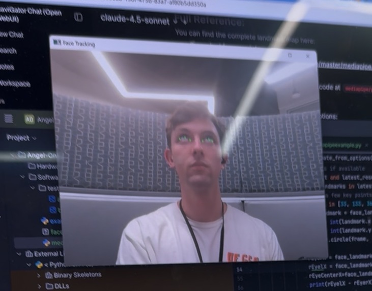 Angel On Your Desk – screenshot 1