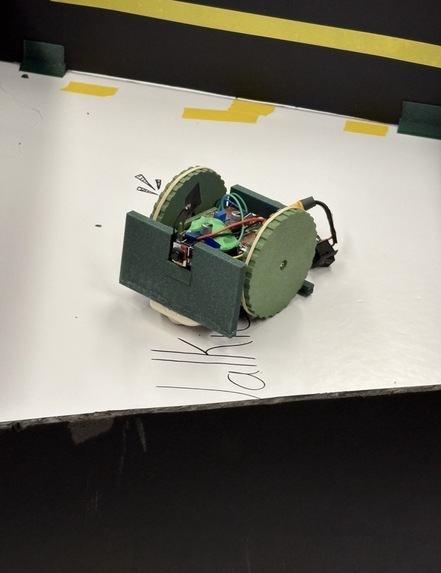 PETER the ProtectoBot  – screenshot 1