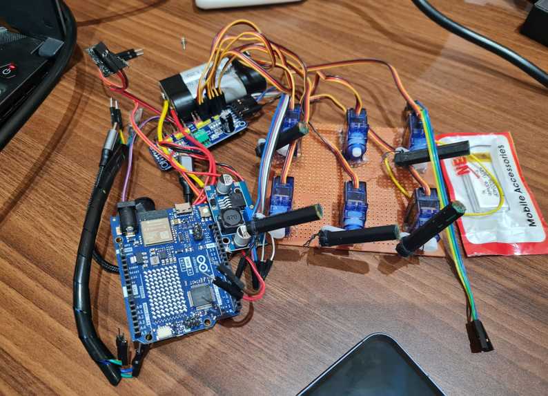 ELYRA – screenshot 3