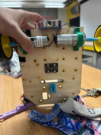 super mega robot – screenshot 2