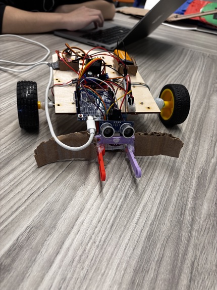 third leg  – screenshot 1