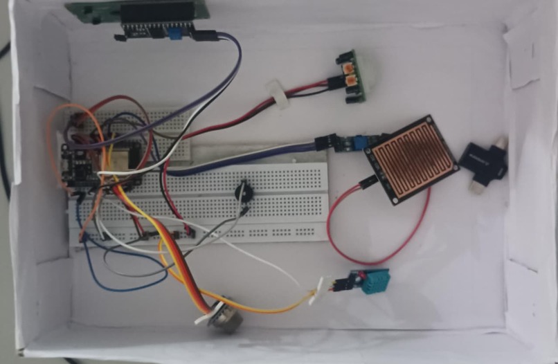 Cloud-IoT Based Environmental Monitoring and Alert Systems – screenshot 1
