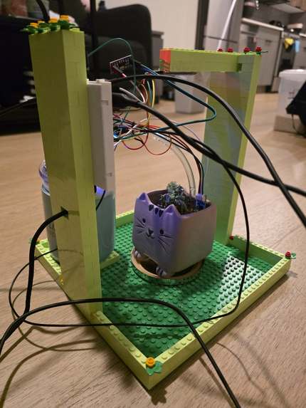 doubletrouble_PlantyNanny – screenshot 9