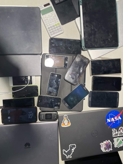 friday-night-drinks E-Waste-Cluster – screenshot 1