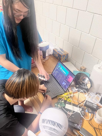 Guided Ocean Observation and Navigation Exploration Rover – screenshot 8