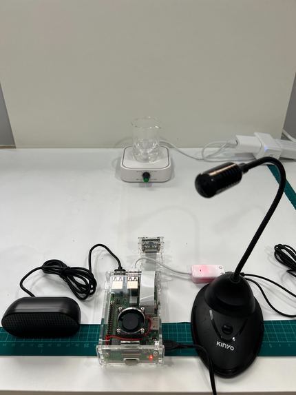 MIko: Your Lab, Now Alive – screenshot 2