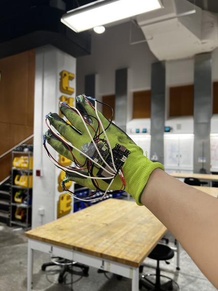 Neuro Glove – screenshot 3