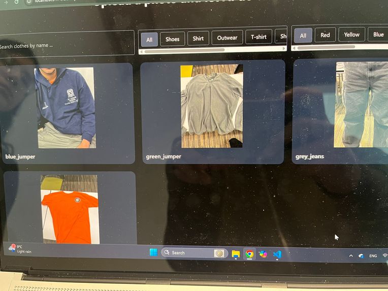 Online Outfitters – screenshot 4
