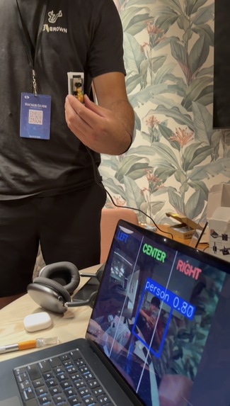 Echo Vest – screenshot 15